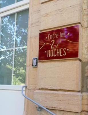 Hotel Entre les 2 Roches Prissé Exterior foto